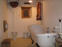 Cottage 1 Bathroom